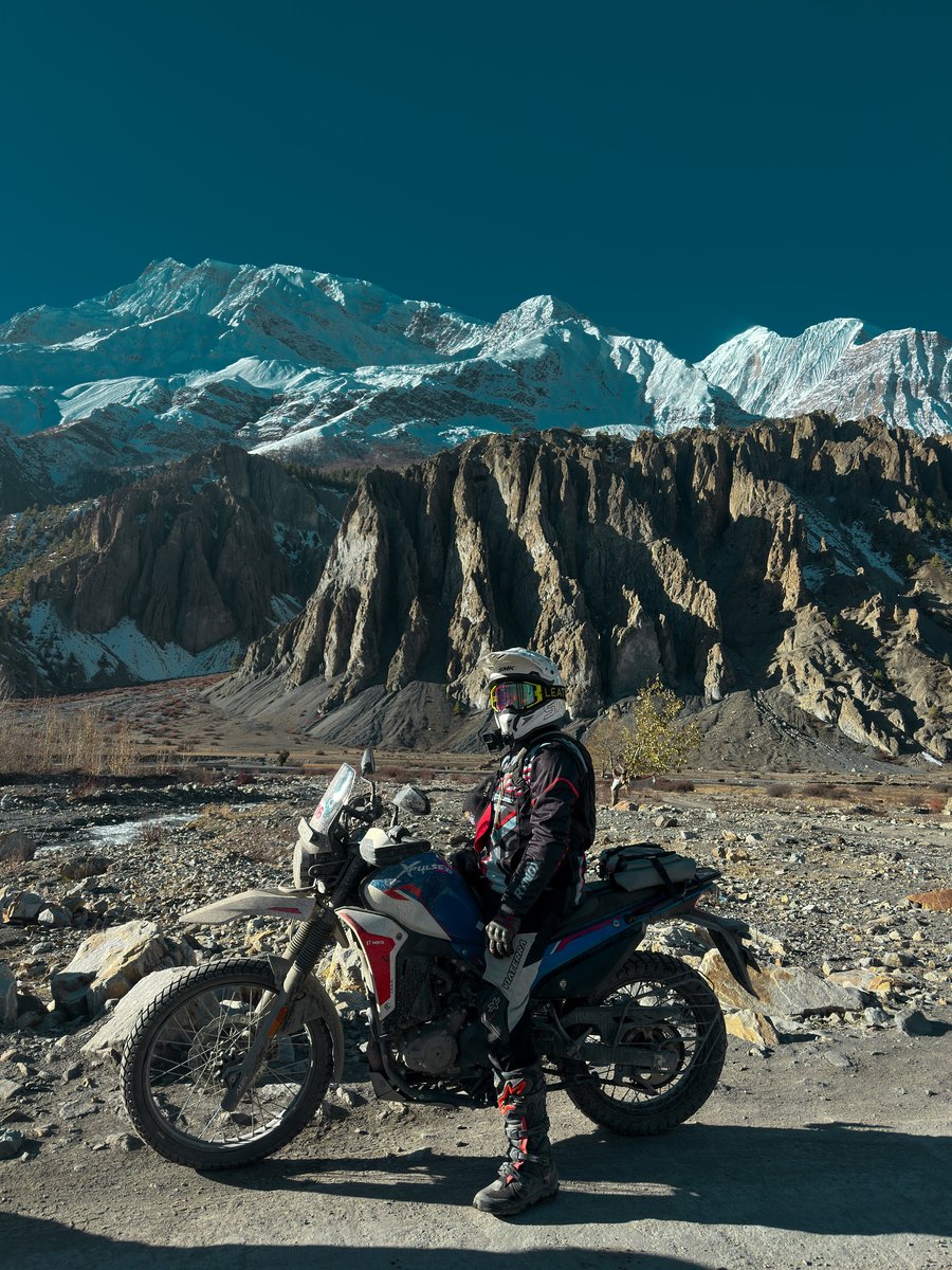 Departure from Manang